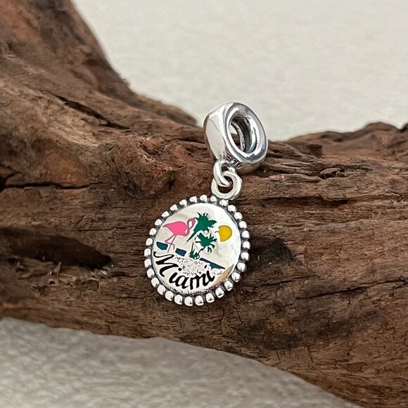 Pandora Miami Beach Holiday Christmas S925 Silver Dangle Charm - Picture 2 of 4